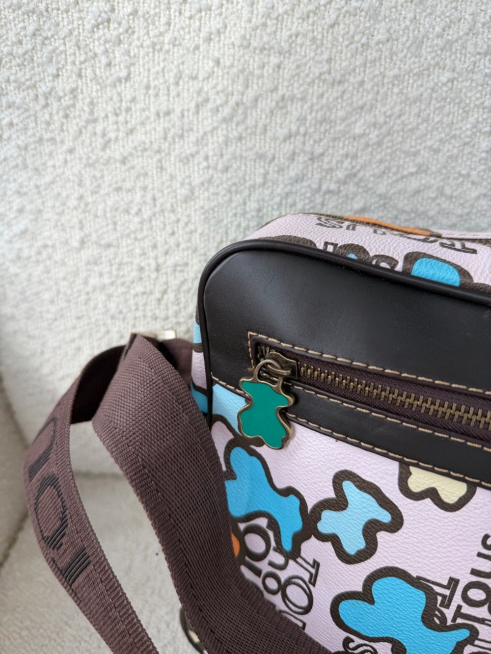TOUS Kaos Multicolor Teddy Crossbody Bag - Picture 3 of 10